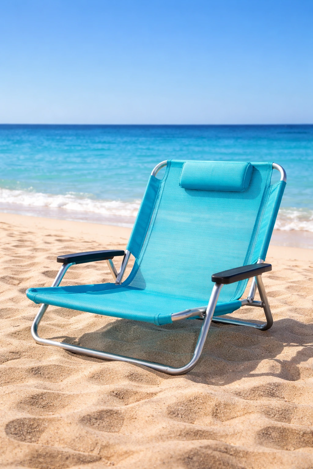 Beach sand chair