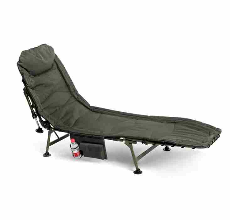 outdoor-camping-chair-and-bed